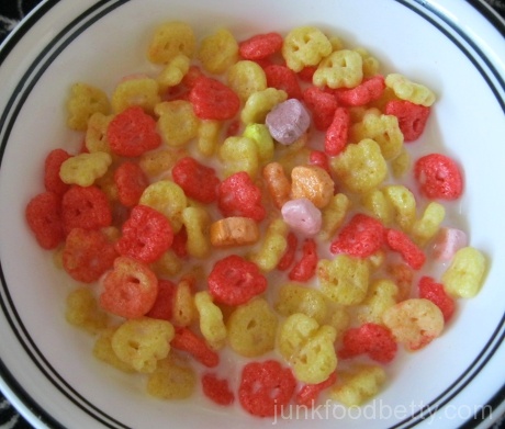 REVIEW: General Mills Fruity Yummy Mummy Cereal - The Impulsive Buy