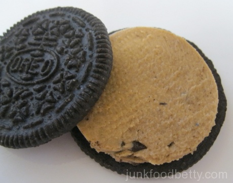 Limited Edition  Cookie Dough Oreo
