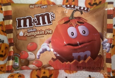 M&M's Releases White Pumpkin Pie Flavor